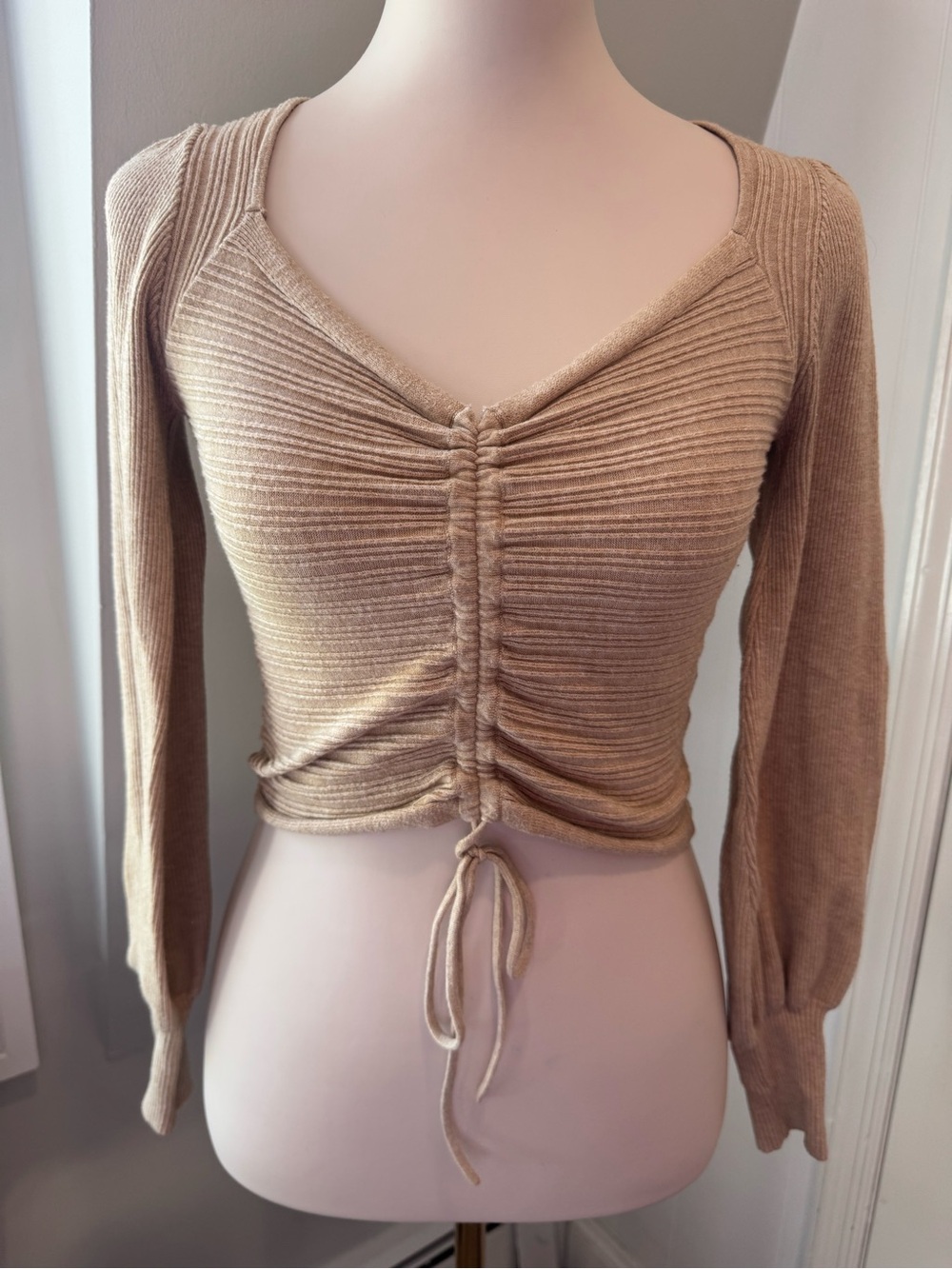 ASOS Design Beige Ribbed Ruched Drawstring Crop Top Long Sleeve Size US 6